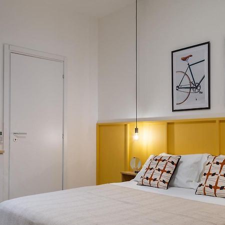 Tiny Cozy Studio In The City Center Trieste Bagian luar foto